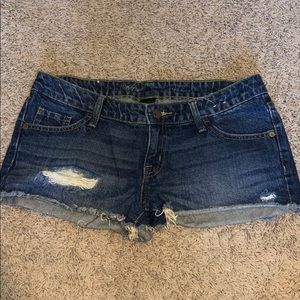 Low rise denim shorts